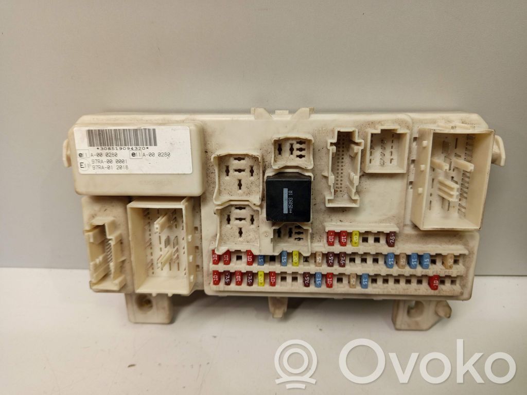 Ford Focus Fuse module 