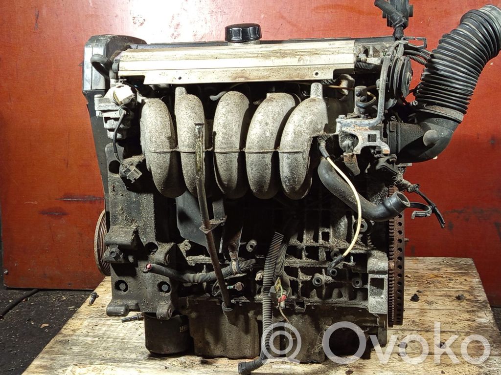 Volvo 850 Двигатель 