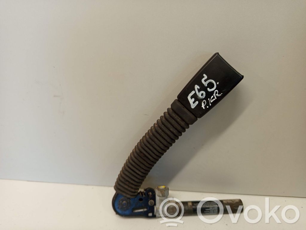 BMW 7 E65 E66 Etuistuimen turvavyön solki 