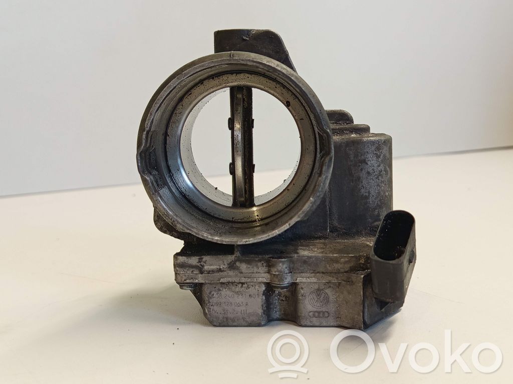 Audi A4 S4 B6 8E 8H Throttle valve 