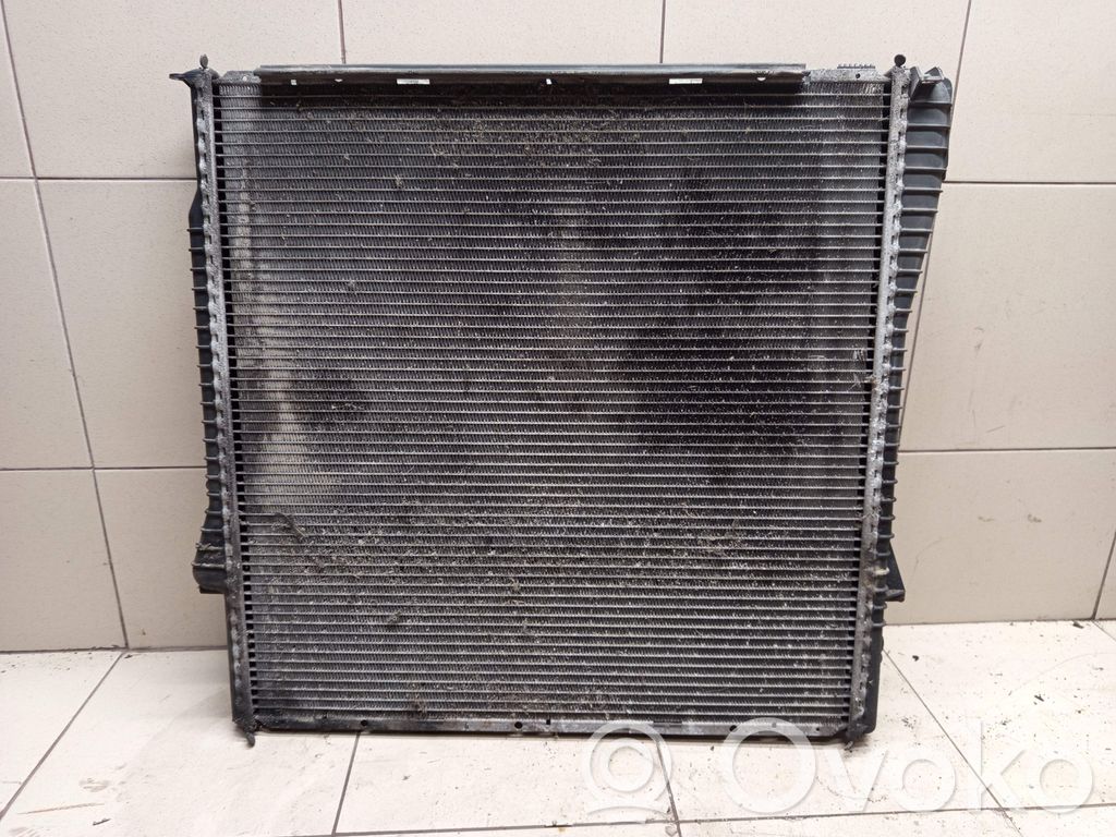 Coolant radiator   7788387