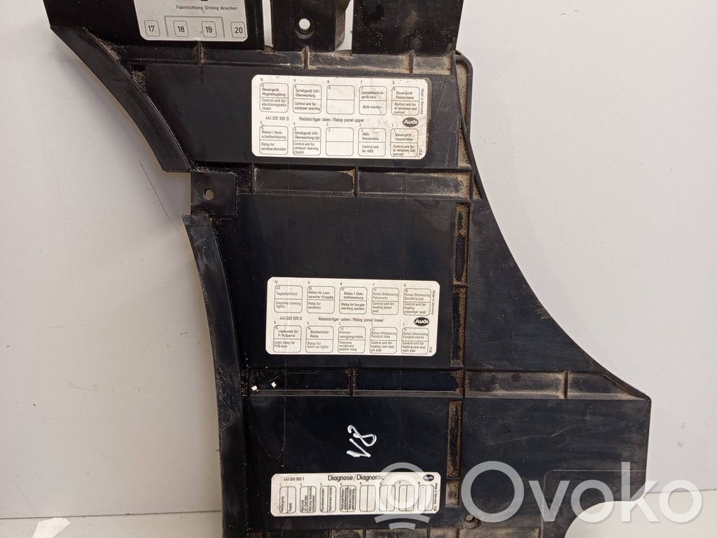 Audi V8 Otros repuestos del interior 