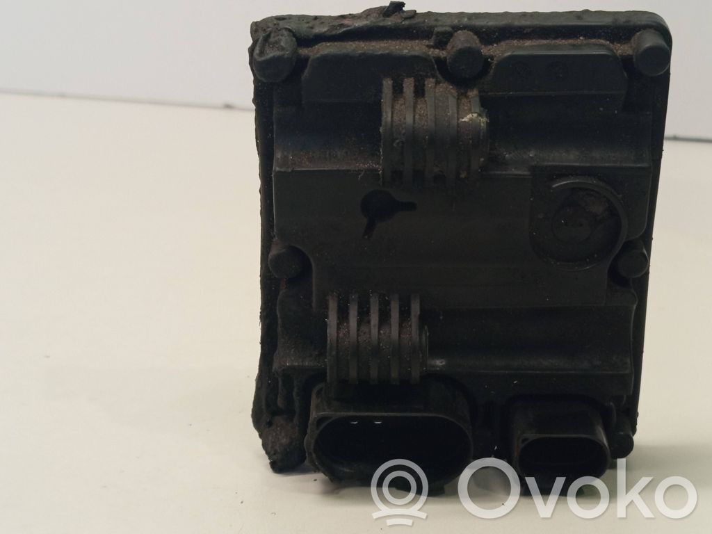 Volvo XC90 Transfer box differential control unit 