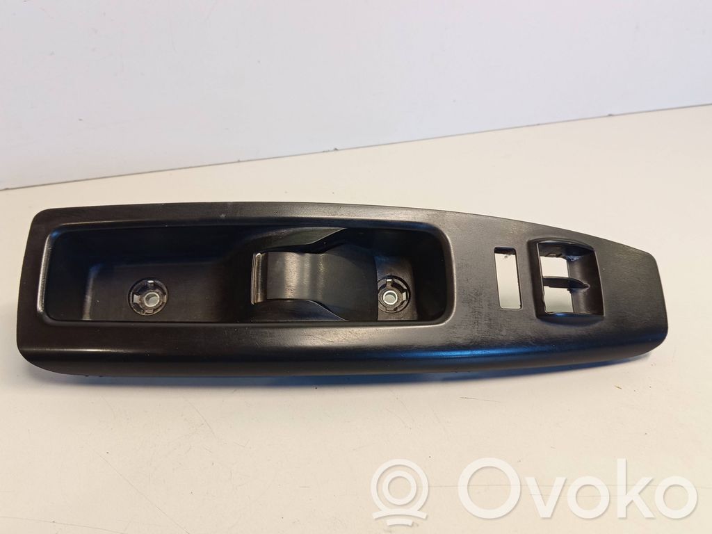 Fiat Doblo Front door interior handle 