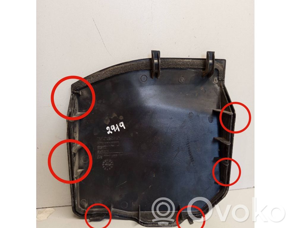 Volvo V70 Dangtis akumuliatoriaus dėžės 