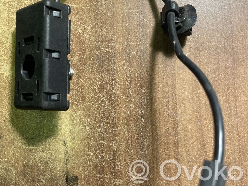 Tesla Model Y Filtras antenos 