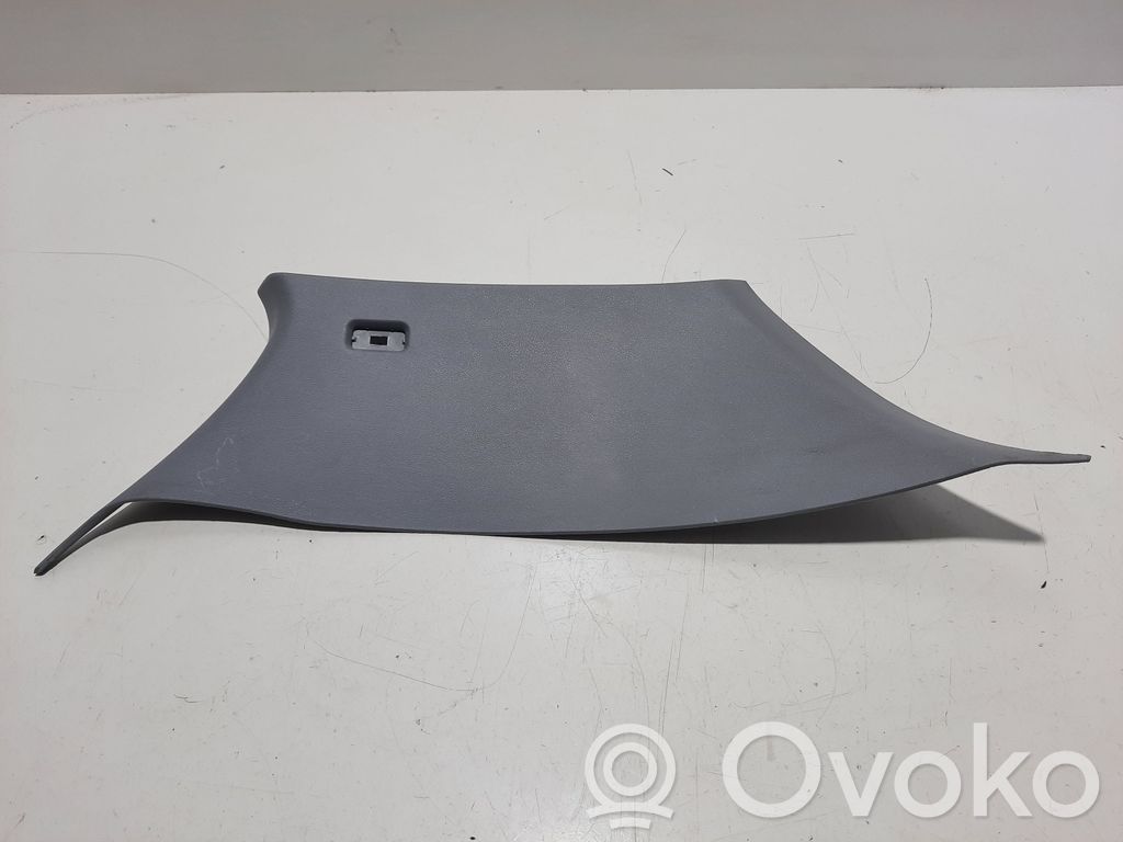 BMW 1 E81 E87 Revêtement de pilier (bas) 