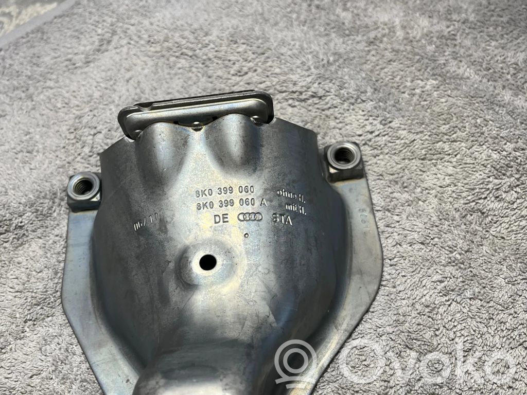 Audi A5 8T 8F Engine mounting bracket 