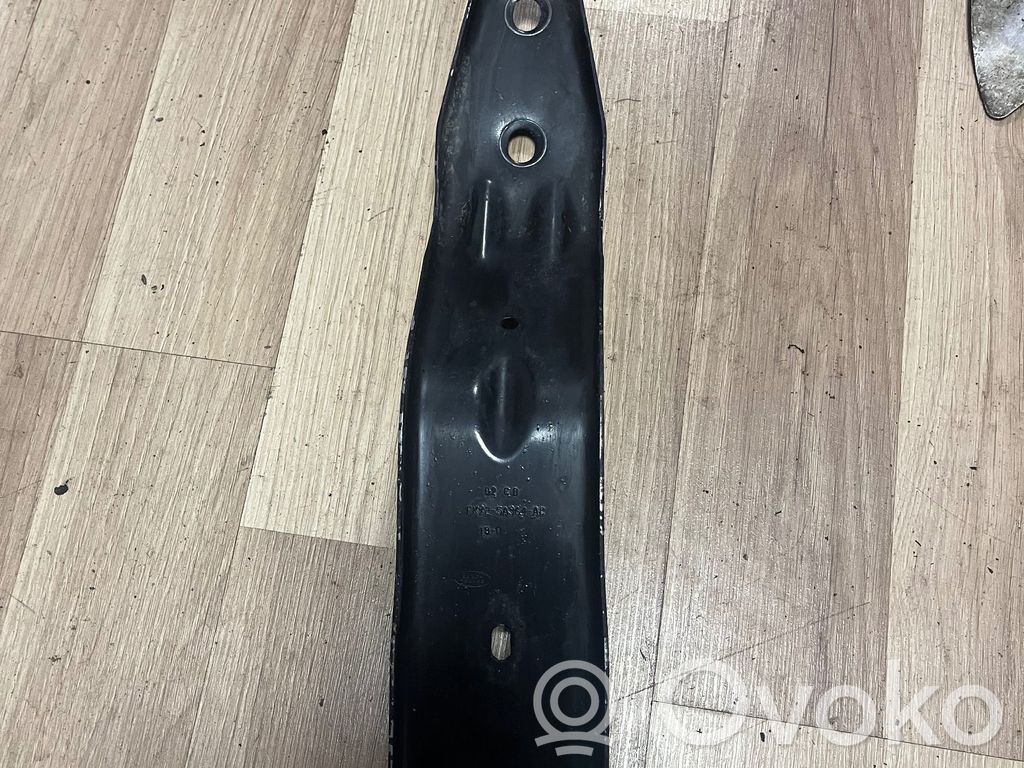 Land Rover Discovery Sport Kita dugno detalė 
