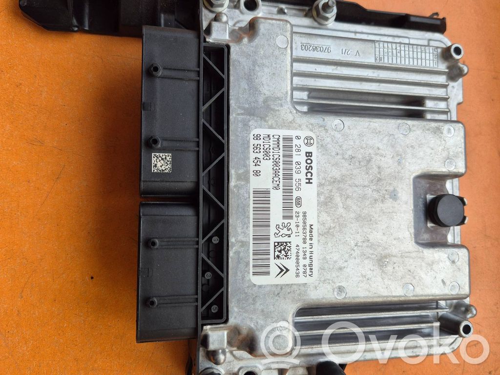 Opel Astra L Variklio valdymo blokas 