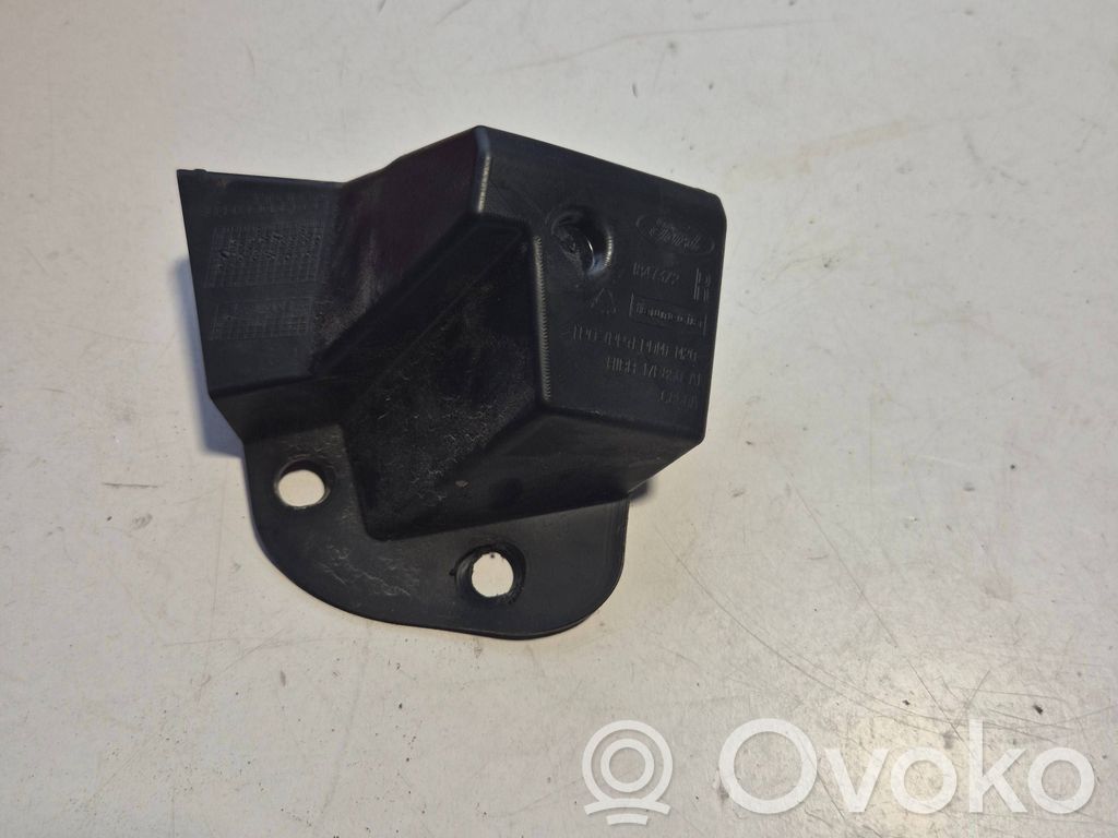 Ford Fiesta Rear bumper mounting bracket 