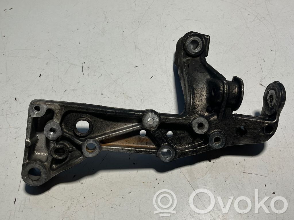 Volkswagen Touran II Front lower control arm/wishbone 
