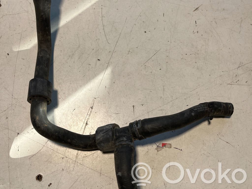 Volkswagen Jetta VII Conductă/furtun lichid de răcire motor 