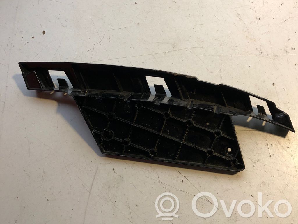 Front bumper mounting bracket   600175