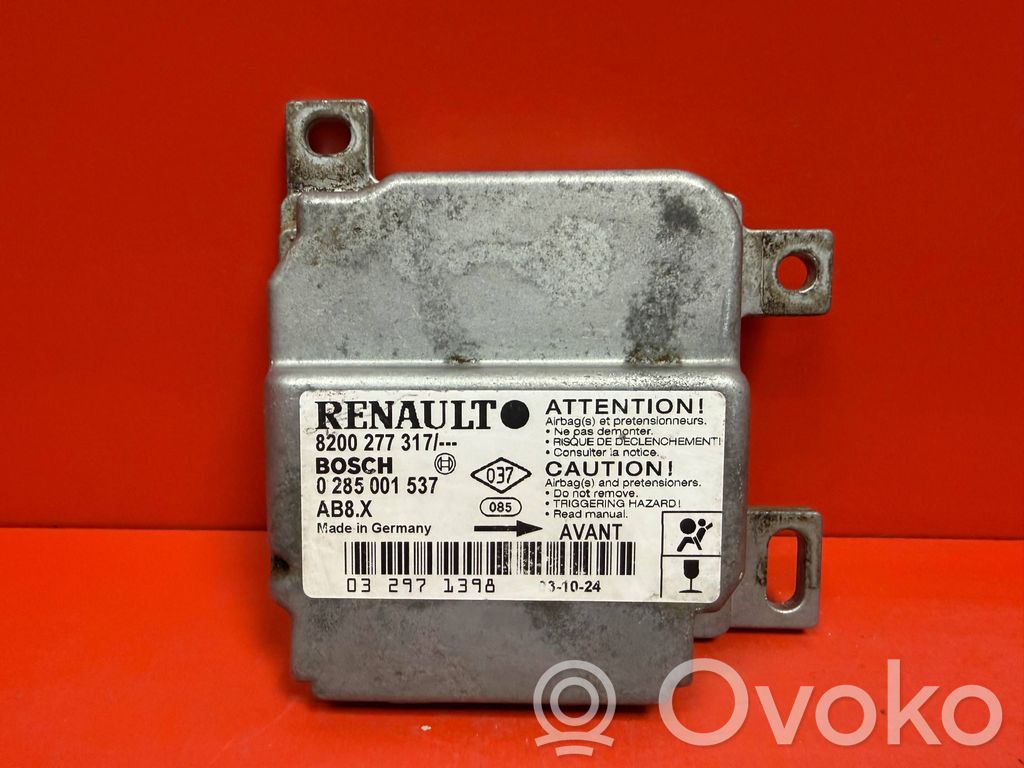 Renault Clio II Airbag control unit/module 