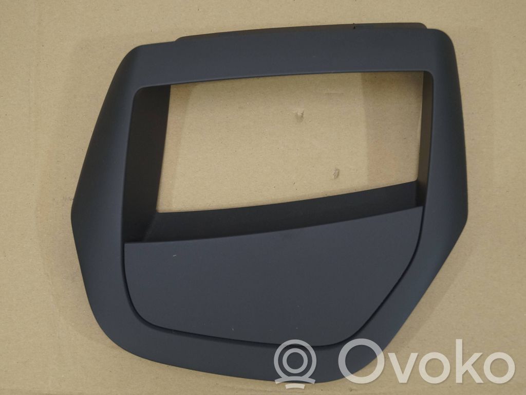 Panel trim   32277096