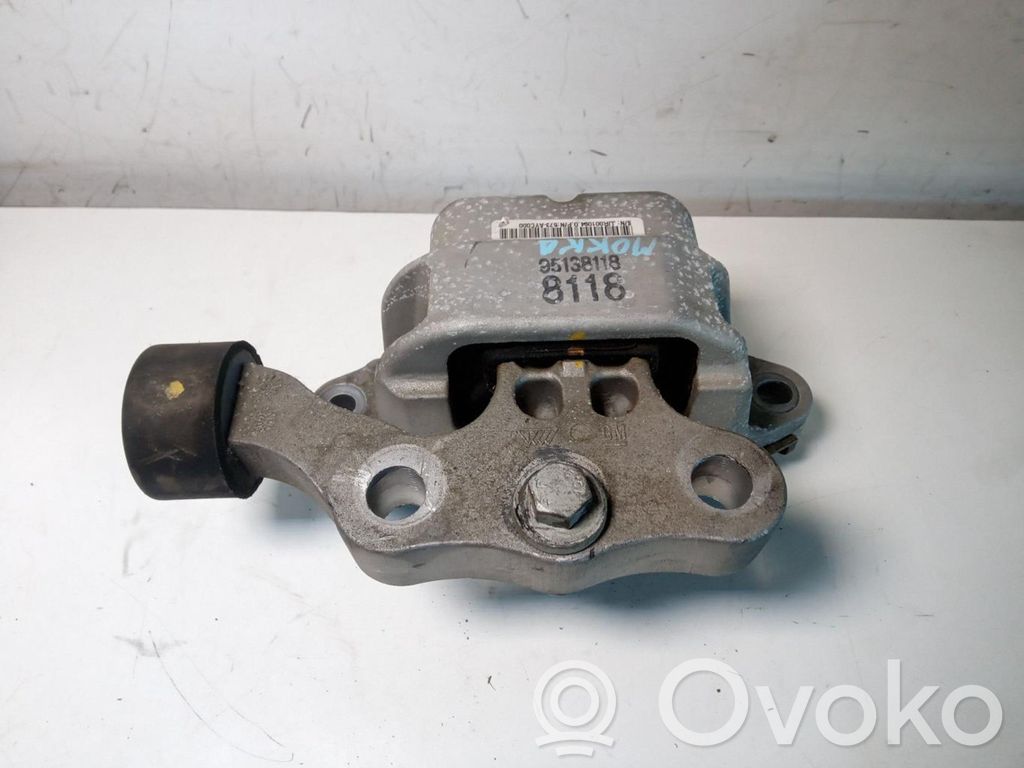 Opel Mokka Engine mount bracket 