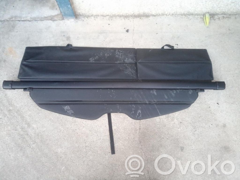 Parcel shelf