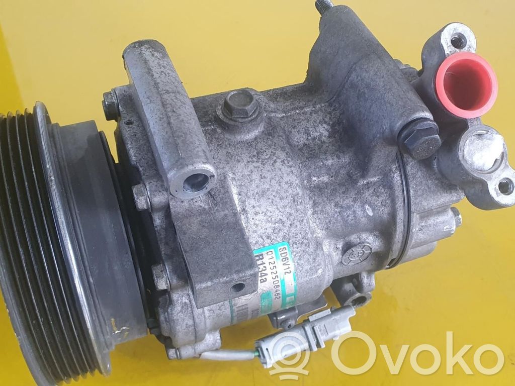 Ilmastointilaitteen kompressorin pumppu (A/C)   1452B
