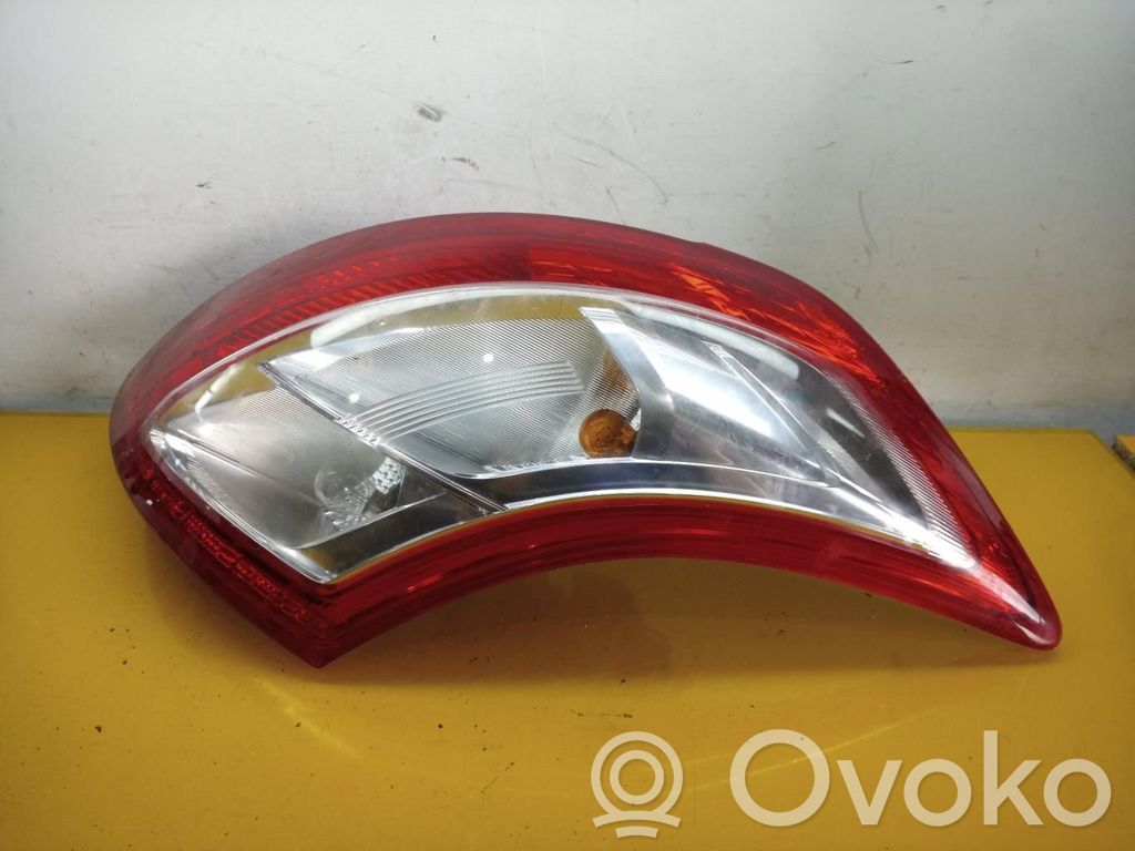 Suzuki Swift II Lampa tylna 