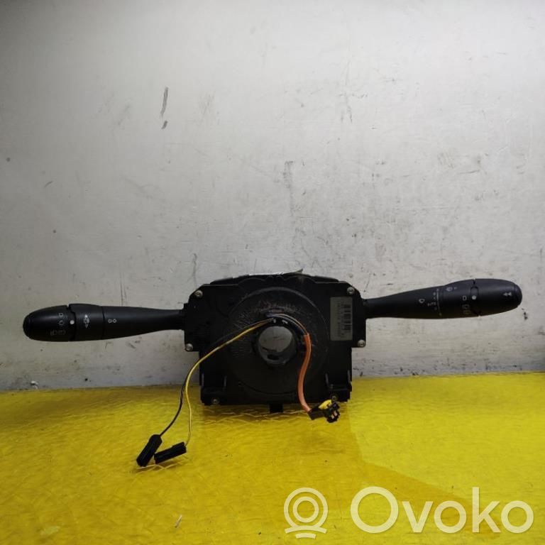 Multifunctional control switch/knob   61776901