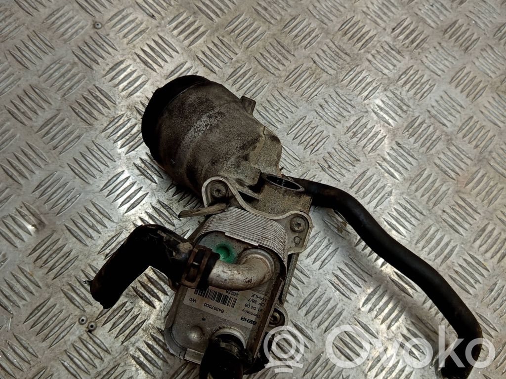 Opel Meriva A Oil filter mounting bracket 
