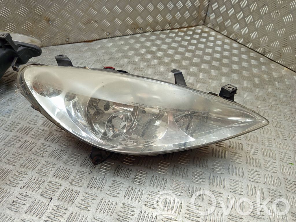 Peugeot 307 Lampa przednia 
