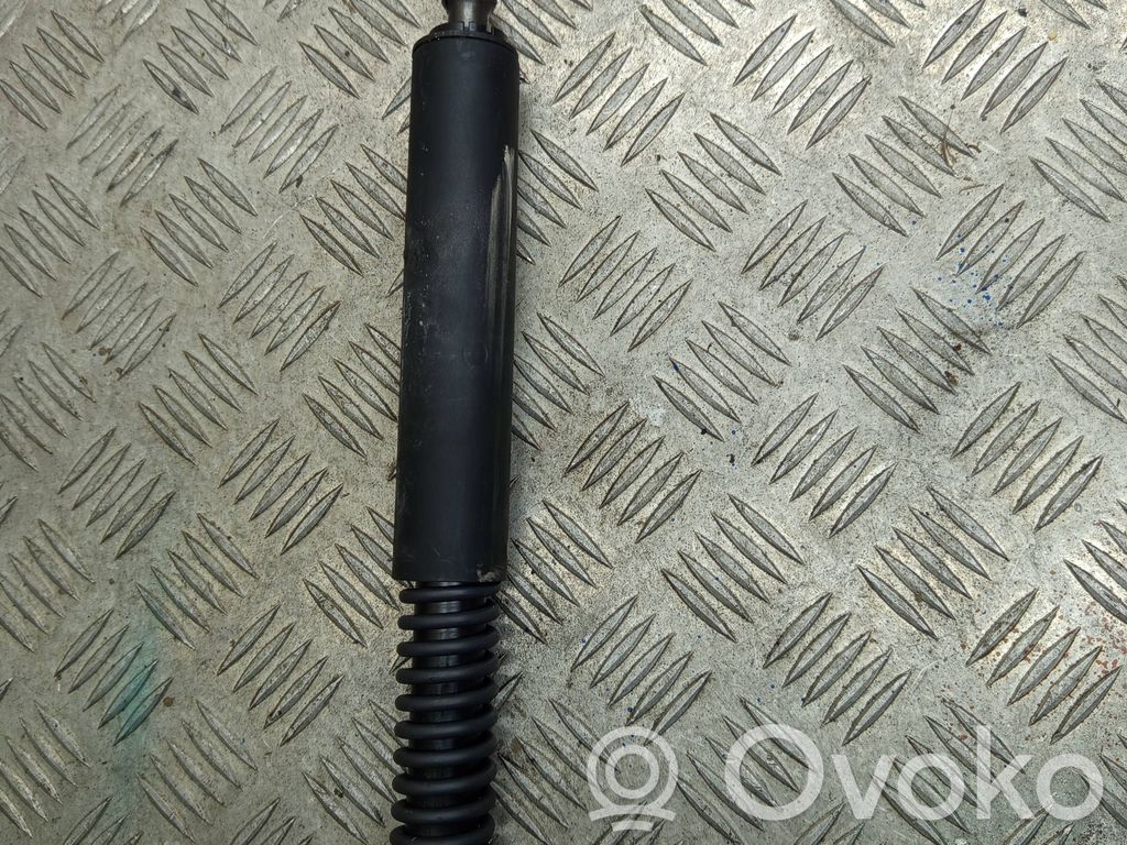 Amortyzator klapy tylnej bagażnika   7L6827550N,2894YB1860N