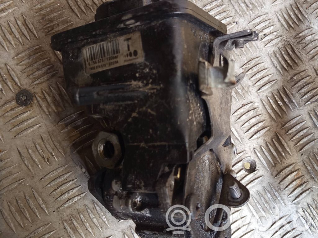 BMW 3 E46 Ohjaustehostimen pumppu 