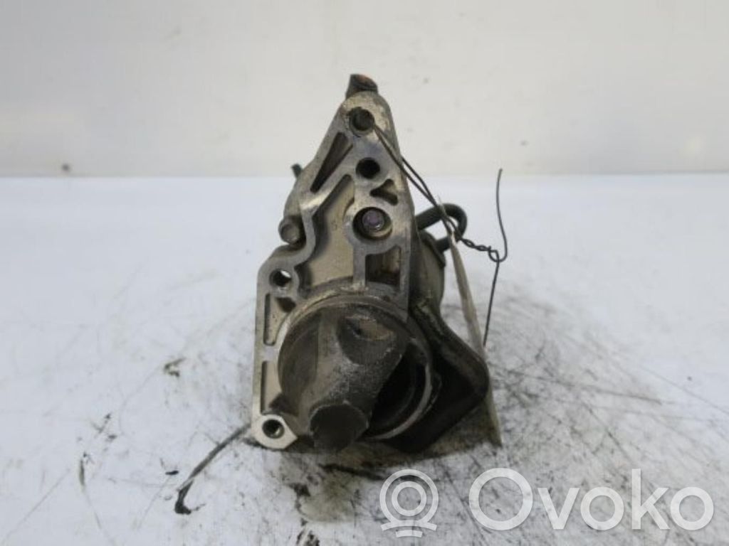 Motor de arranque   23300EE00A