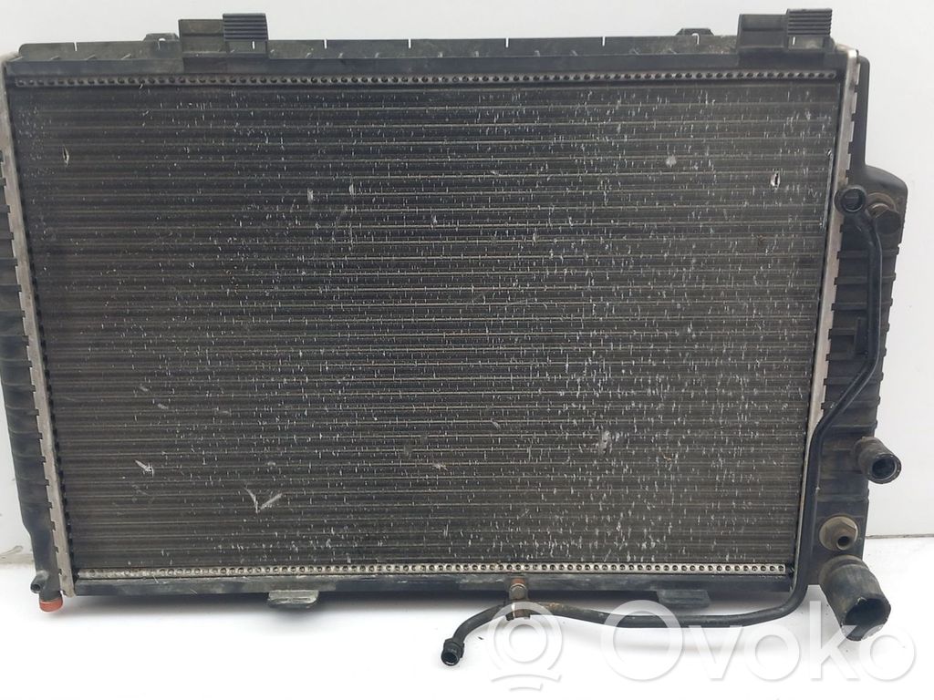 Mercedes-Benz CLK A208 C208 Radiator lichid răcire 
