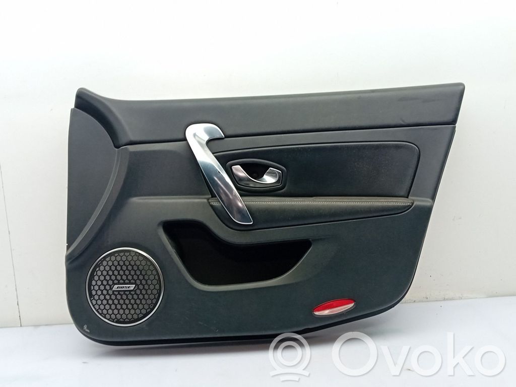 Etuoven verhoilu   D231223400X