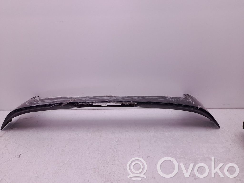Tailgate/trunk spoiler