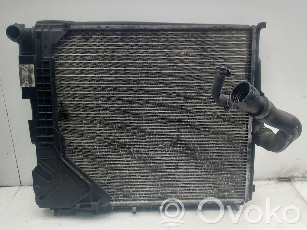 BMW X3 E83 Coolant radiator 