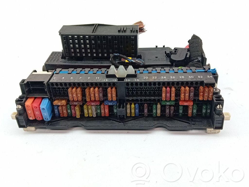 BMW X3 E83 SAM control unit 
