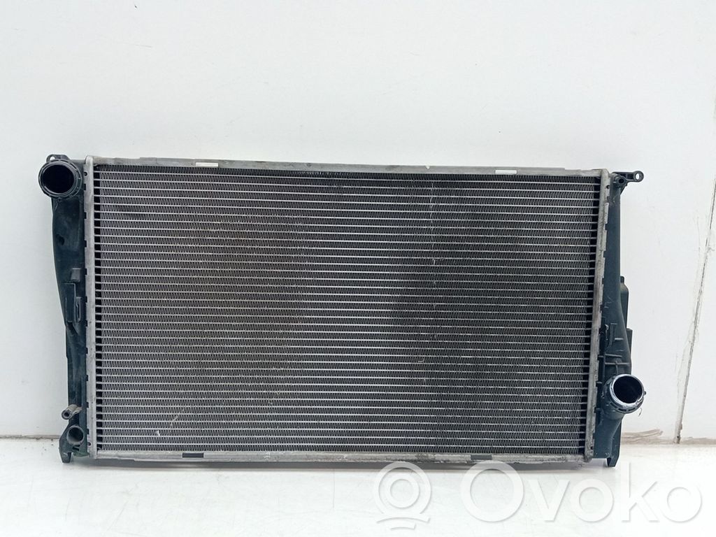 BMW X1 E84 Radiator lichid răcire 