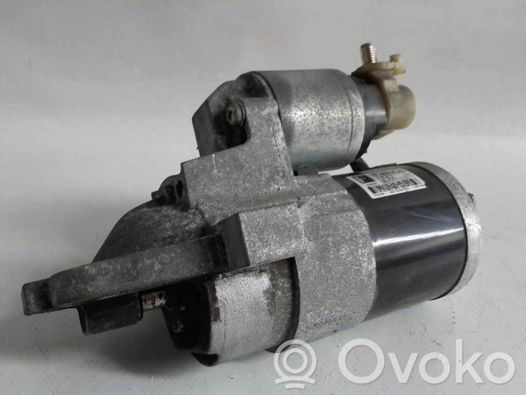 Motor de arranque   M000T32871