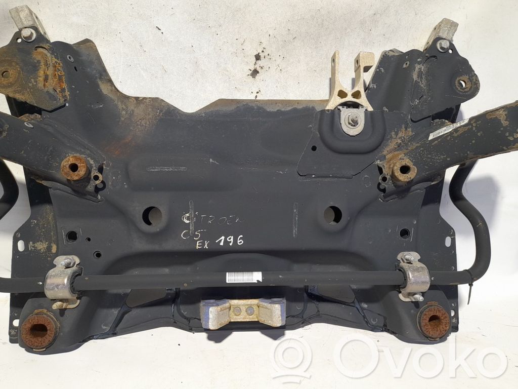 Citroen C5 Priekinis traversas 