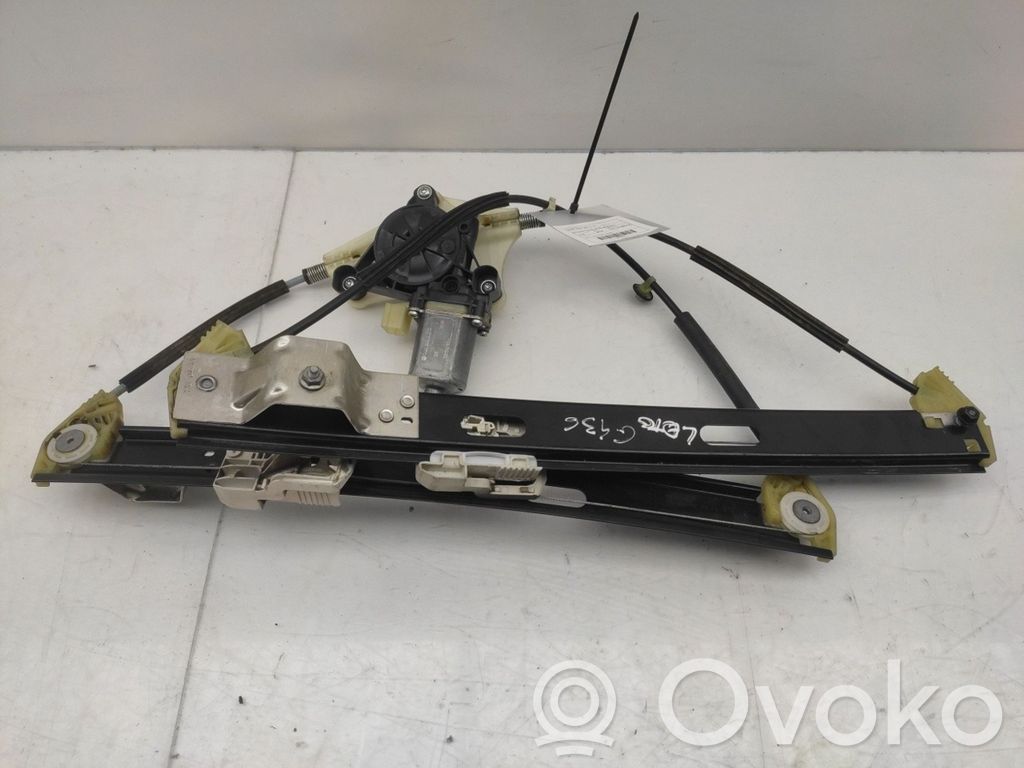 Mecanismo para subir la puerta delantera sin motor   5F4837462D