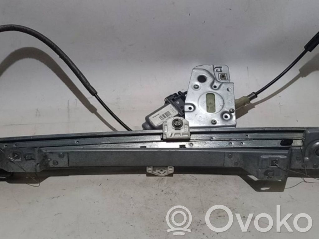 Renault Kangoo II Macara geam față fără motor 