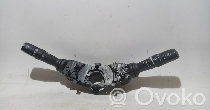 KIA Rio Inne przełączniki i przyciski 