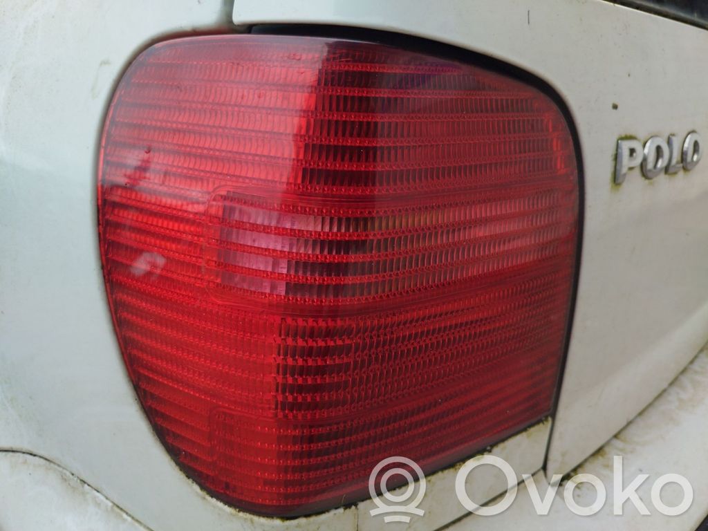 Volkswagen Polo III 6N 6N2 6NF Feux arrière sur hayon 