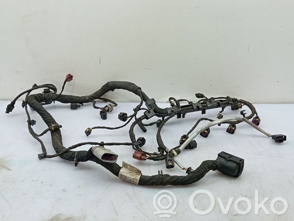 Engine installation wiring loom   04L972627
