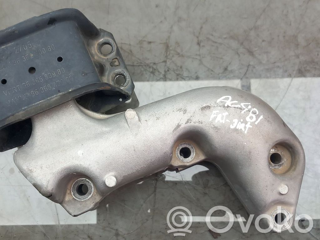 Citroen C4 I Dzinēja spilvens 