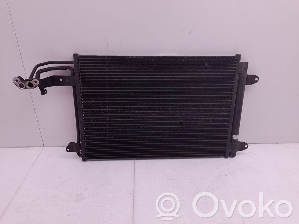 Volkswagen Golf V Radiateur condenseur de climatisation