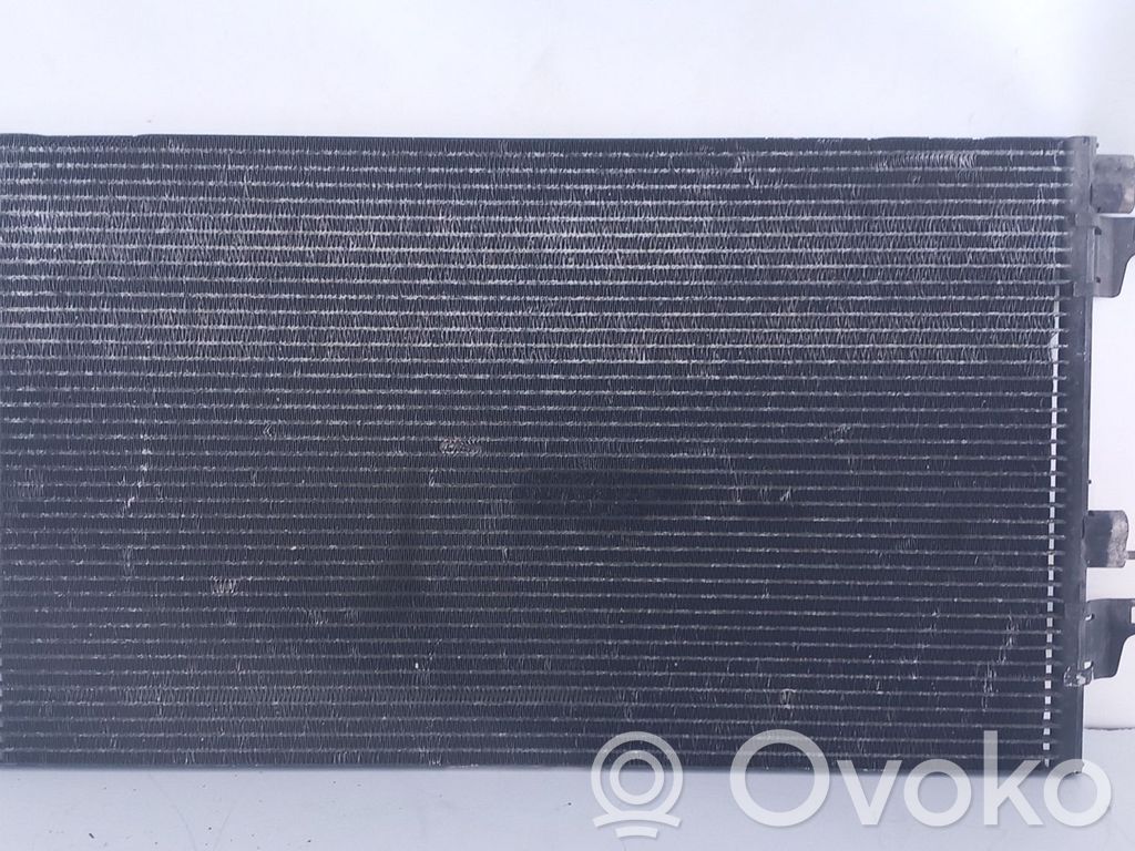 Radiateur condenseur de climatisation   8200332852A