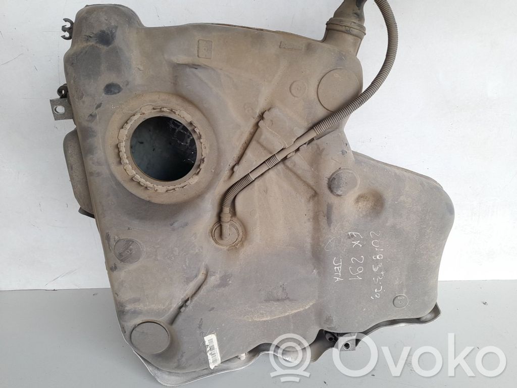 Volkswagen Jetta IV Polttoainesäiliö 