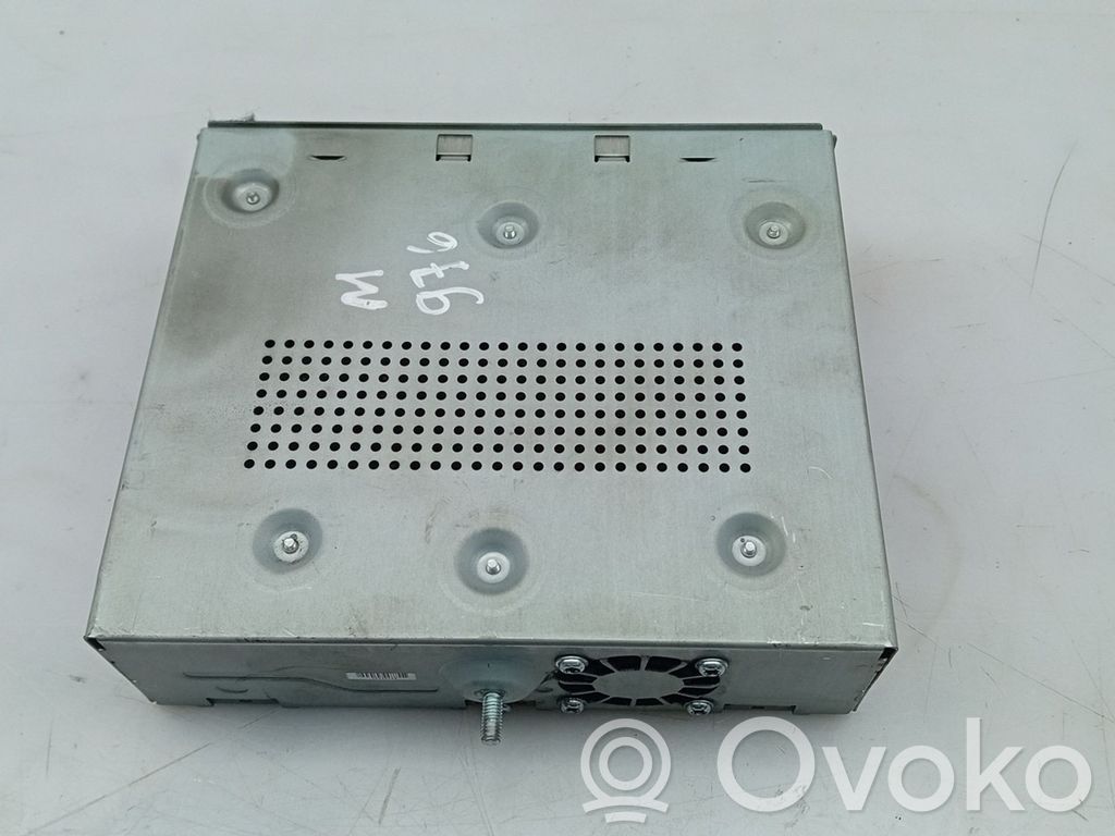 Radio / CD-Player / DVD-Player / Navigation   A2218702989