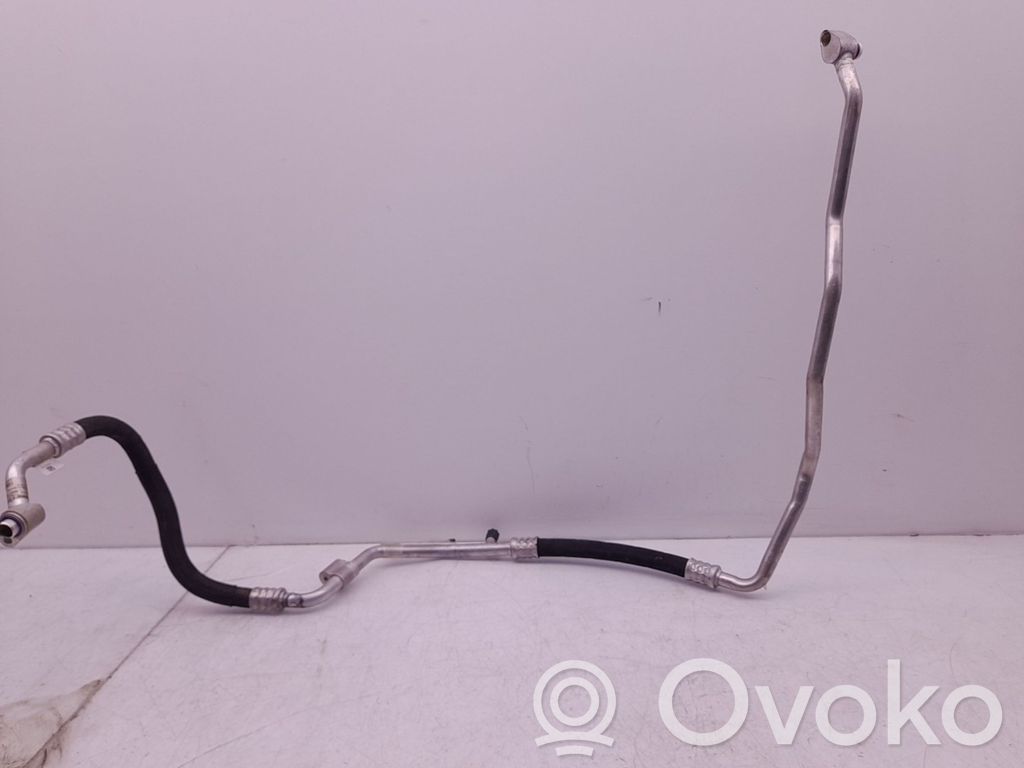 BMW X1 F48 F49 Tubo flessibile aria condizionata (A/C) 