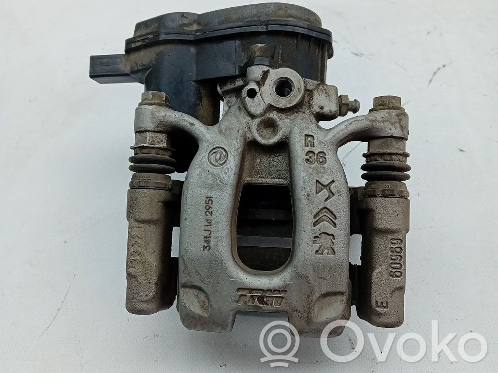 Caliper del freno trasero   9842295180